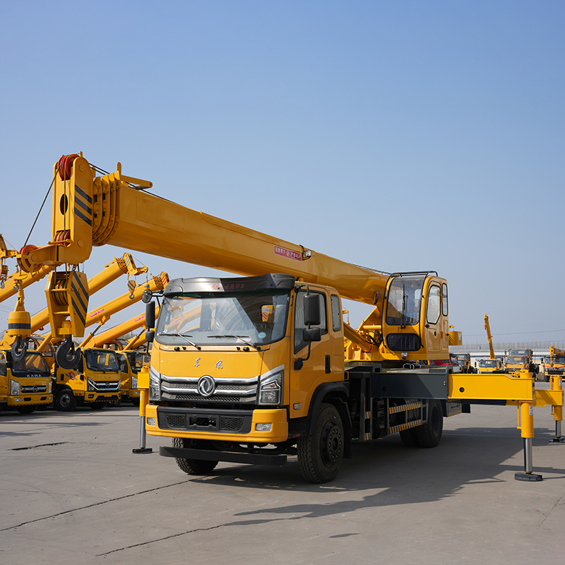 12 tons crane