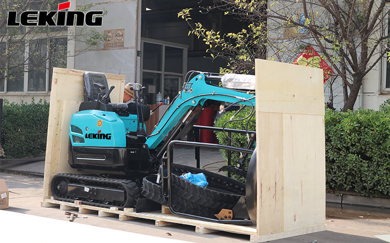 LeKing Machinery sent a batch of electric excavators to Europe