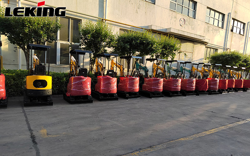 LeKing Machinery exported a batch of mini excavators to Germany