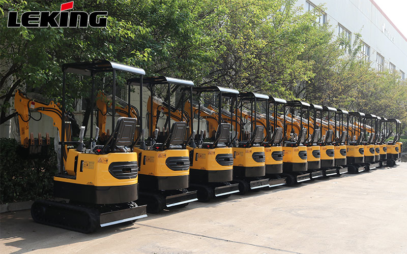 LeKing Machinery exported a batch of mini excavators to Germany