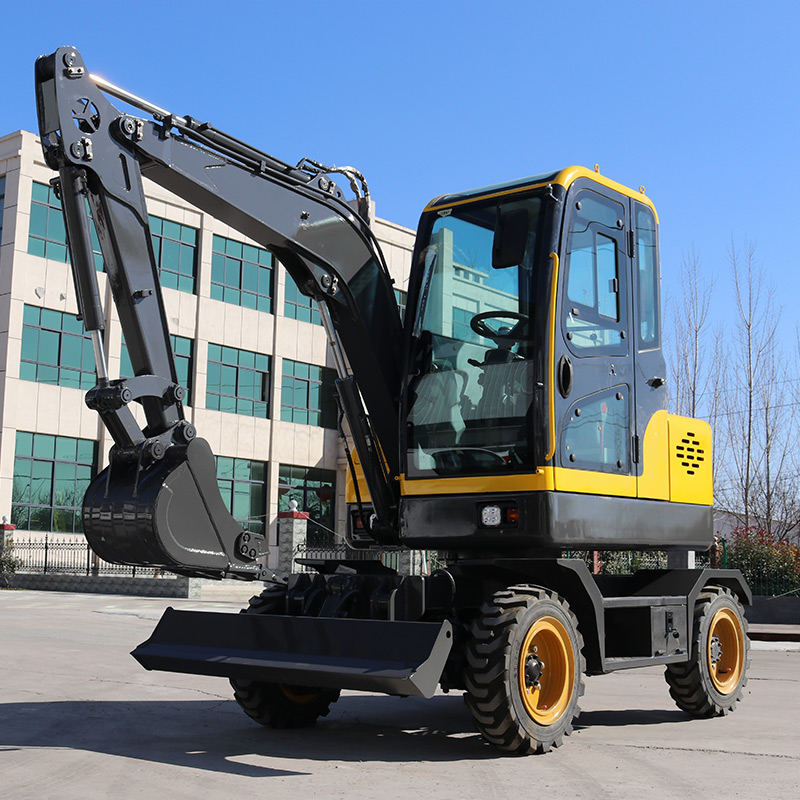 The multifunctional mini excavator has several functions