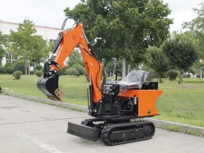 How much weight can a 1.5 ton excavator lift?