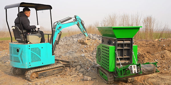 Stone crusher actual operation video
